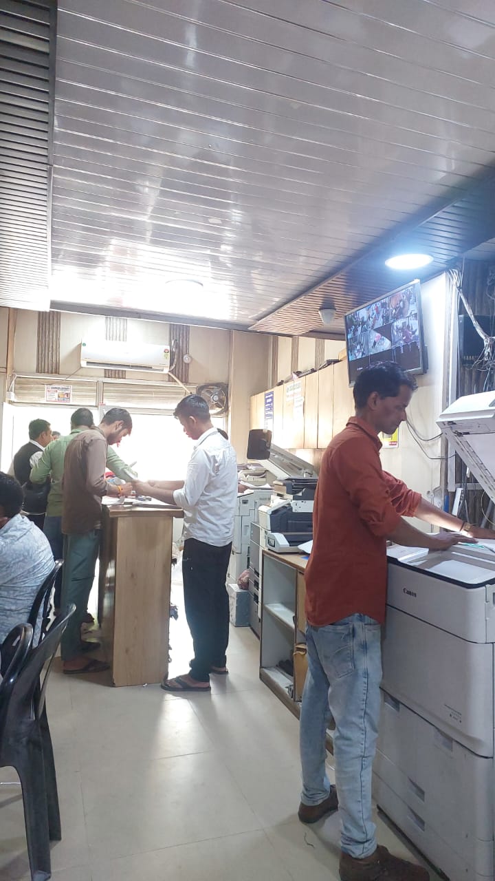 Unique Photo Copy Center - Mobile Workspace View